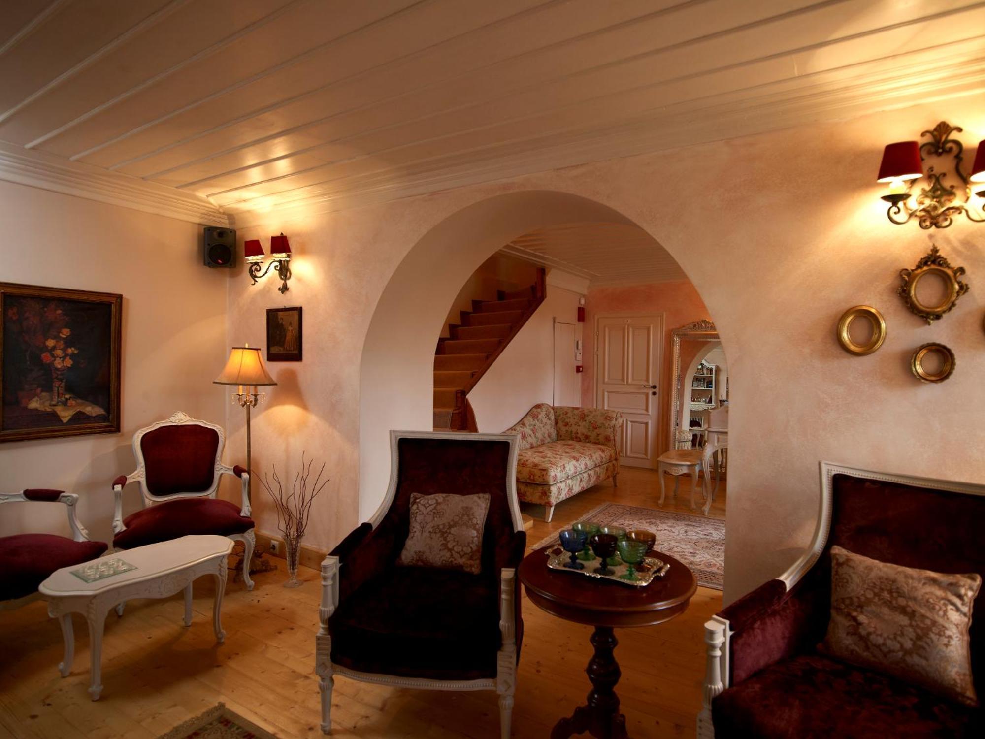 Amaryllis Boutique Guest House Ano Pedina Luaran gambar