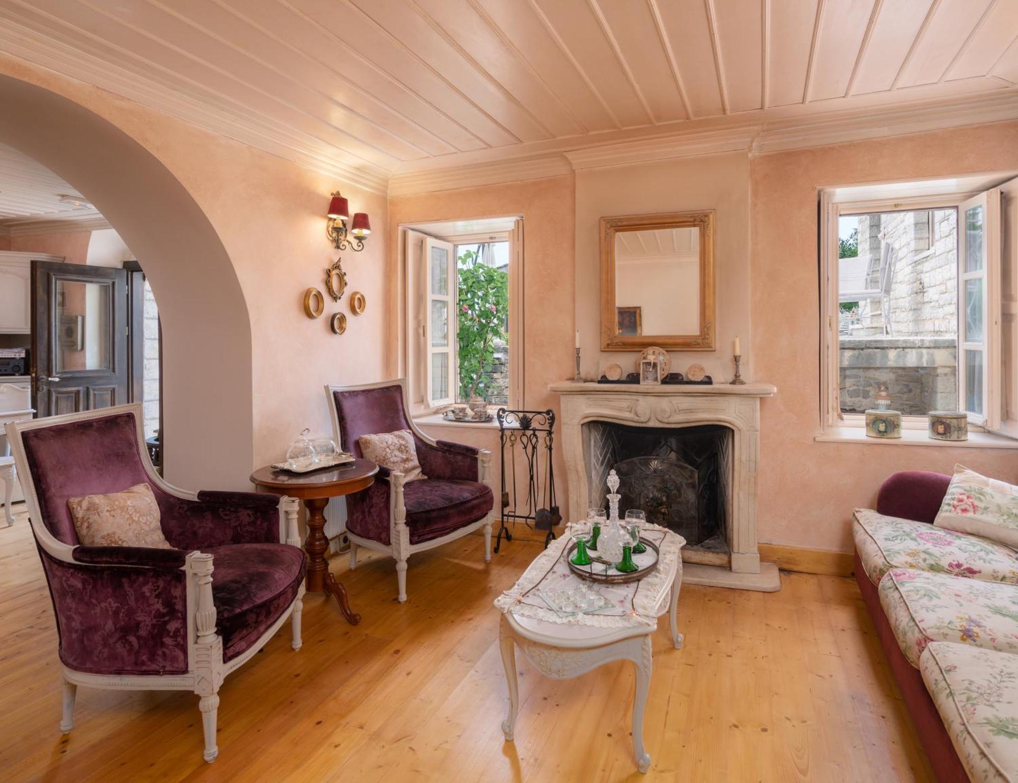 Amaryllis Boutique Guest House Ano Pedina Luaran gambar